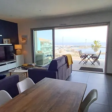 Nepita- Vue Mer- Piscine En De Standing- Clim-wifi *