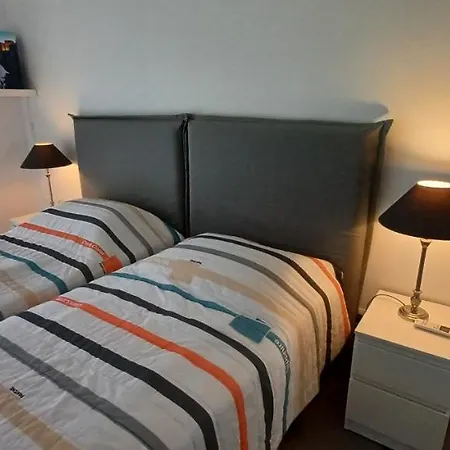 Nepita- Vue Mer- Piscine En De Standing- Clim-wifi Sari-Solenzara