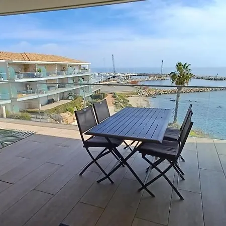 Nepita- Vue Mer- Piscine En De Standing- Clim-wifi *