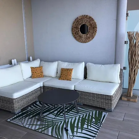 Nepita- Vue Mer- Piscine En De Standing- Clim-wifi