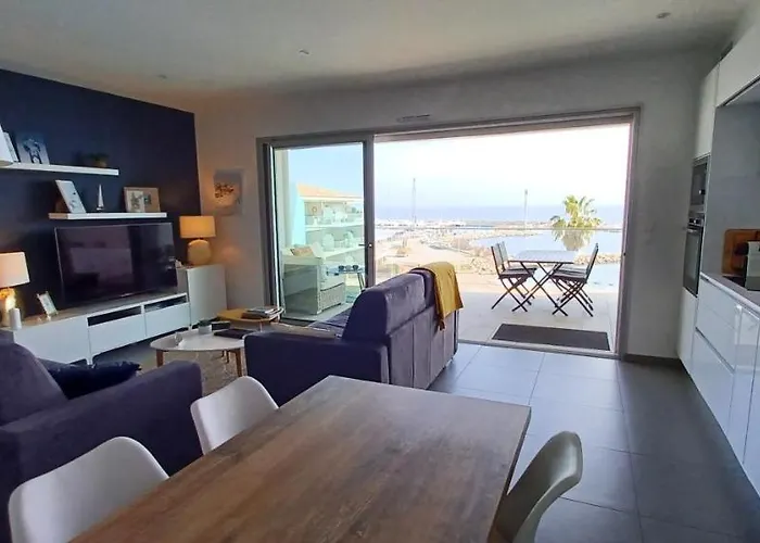 Nepita- Vue Mer- Piscine En De Standing- Clim-wifi *