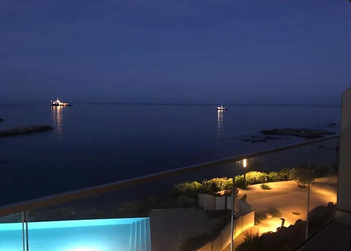 Nepita- Vue Mer- Piscine En De Standing- Clim-wifi Appartement *