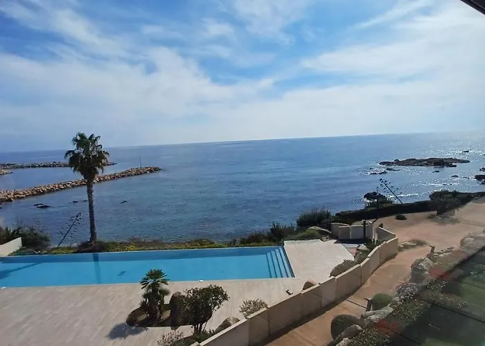 Nepita- Vue Mer- Piscine En De Standing- Clim-wifi Apartment *